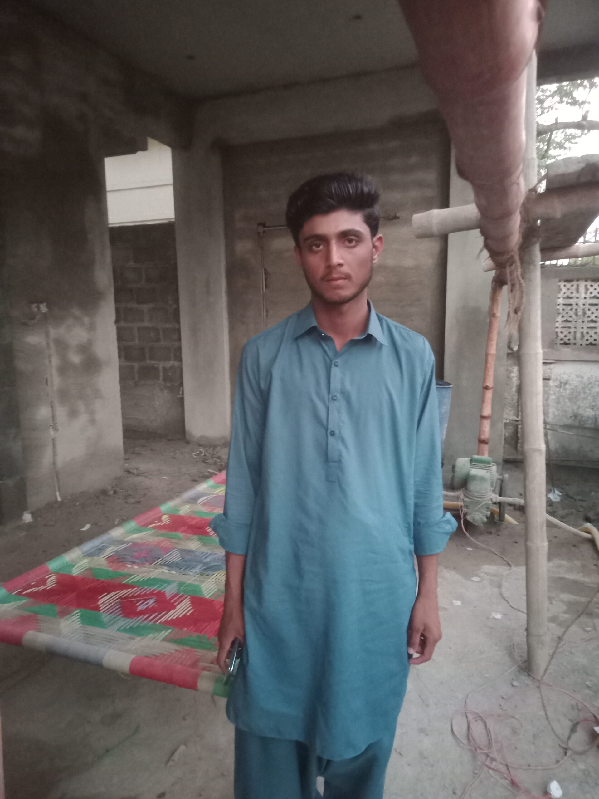 zeeshan khan